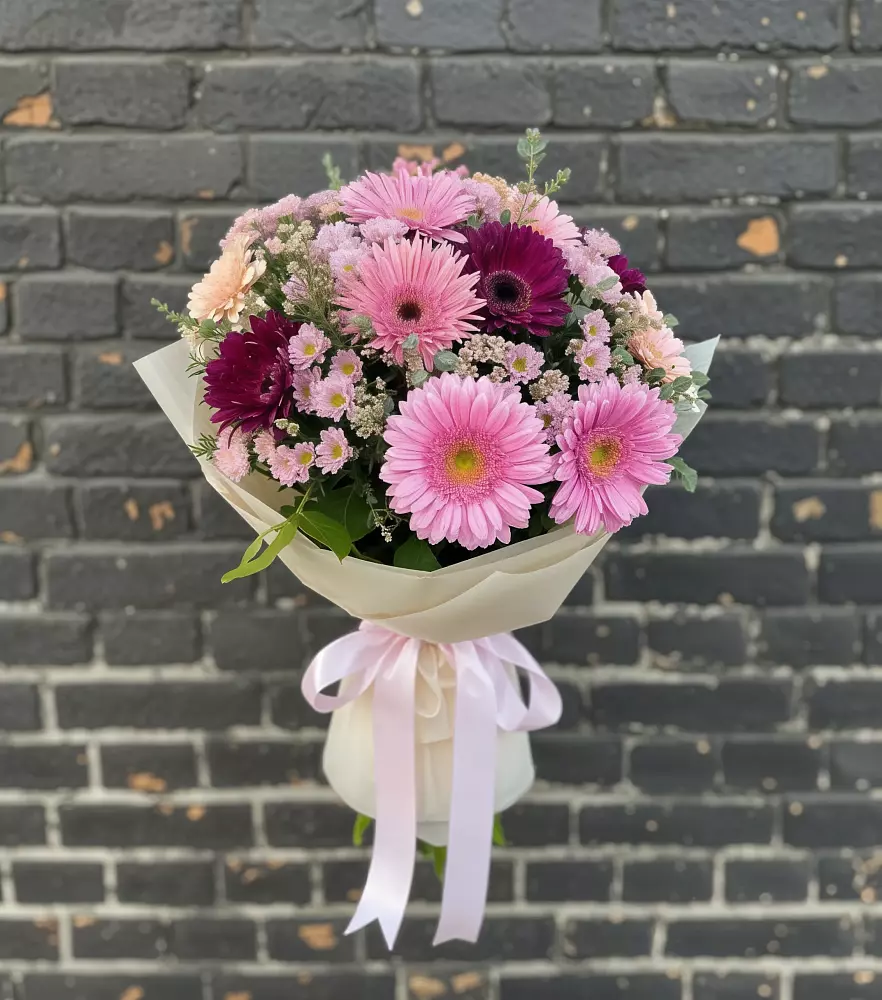 Букет цветов из: Герберы и Хризантемы в Мариинском Посаде