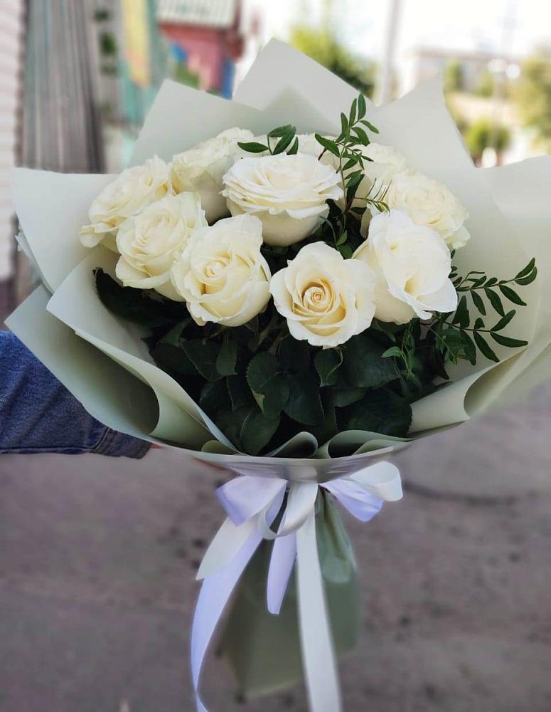 Букет Белые розы Проуд в Мариинском Посаде