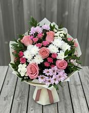 Букет цветов из:  Альстромерии, Гвоздики, Розы и Хризантемы в Мариинском Посаде