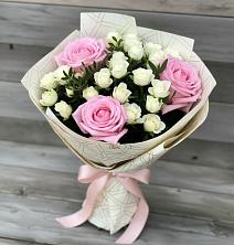Букет цветов из:  Розы в Мариинском Посаде