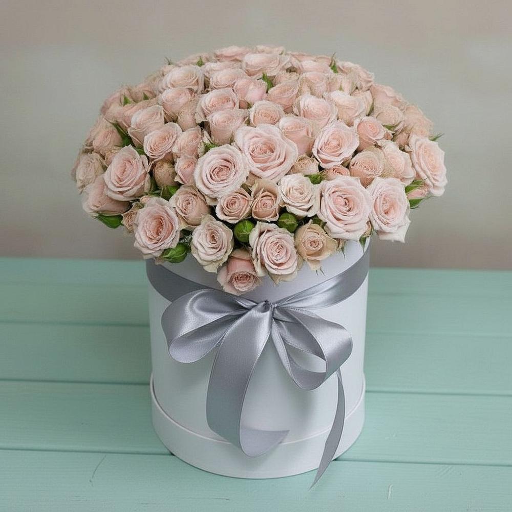 Цветочная композиция из Розы в шляпной коробке в Мариинском Посаде